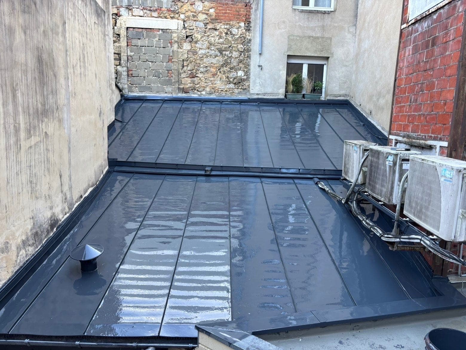 Traitement et protection d'une toiture en zinc — photo 2